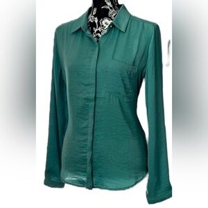 Yuni Apparel blouse
